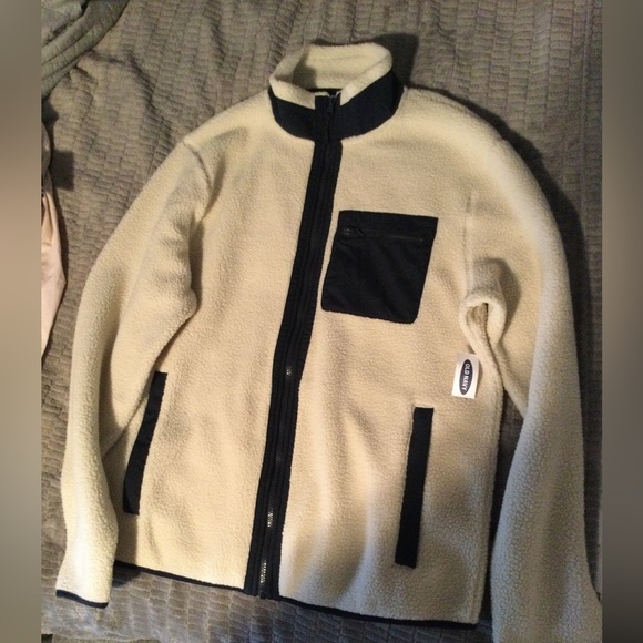 Old Navy fleece/Sherpa jacket NWT - Picture 1 of 4